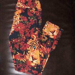 NWOT tween leggings